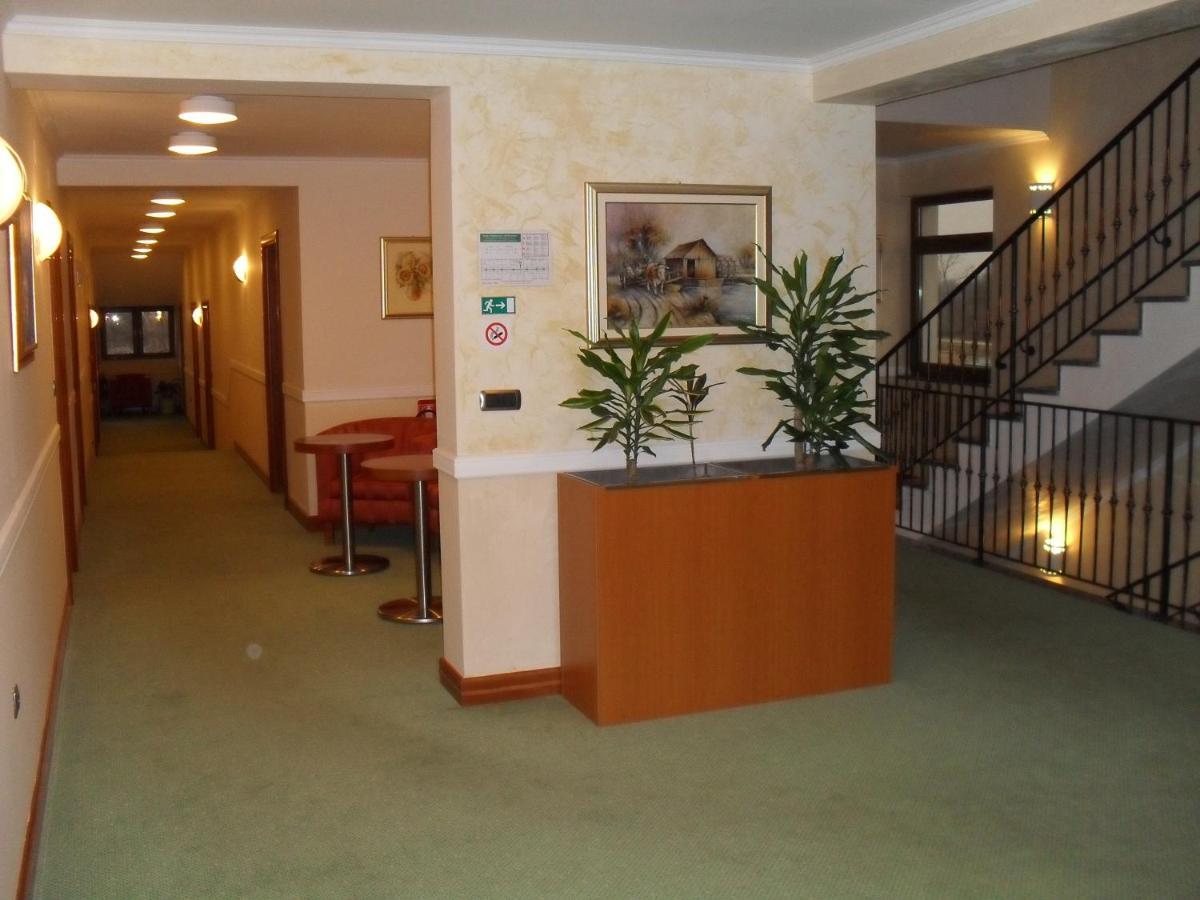 Hotel Kralj Donji Kraljevoc Exterior foto